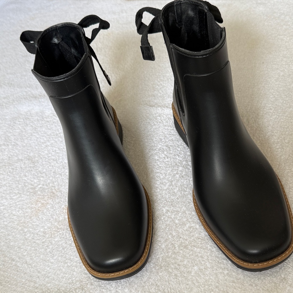 Elegant Black Ankle RAIN Boots with Ribbon Accent